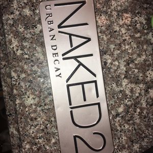 Urban Decay Naked 2 Eyeshadow Palette